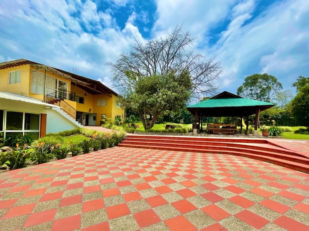 Finca Hotel La Ponderosa Rionegro Exterior foto