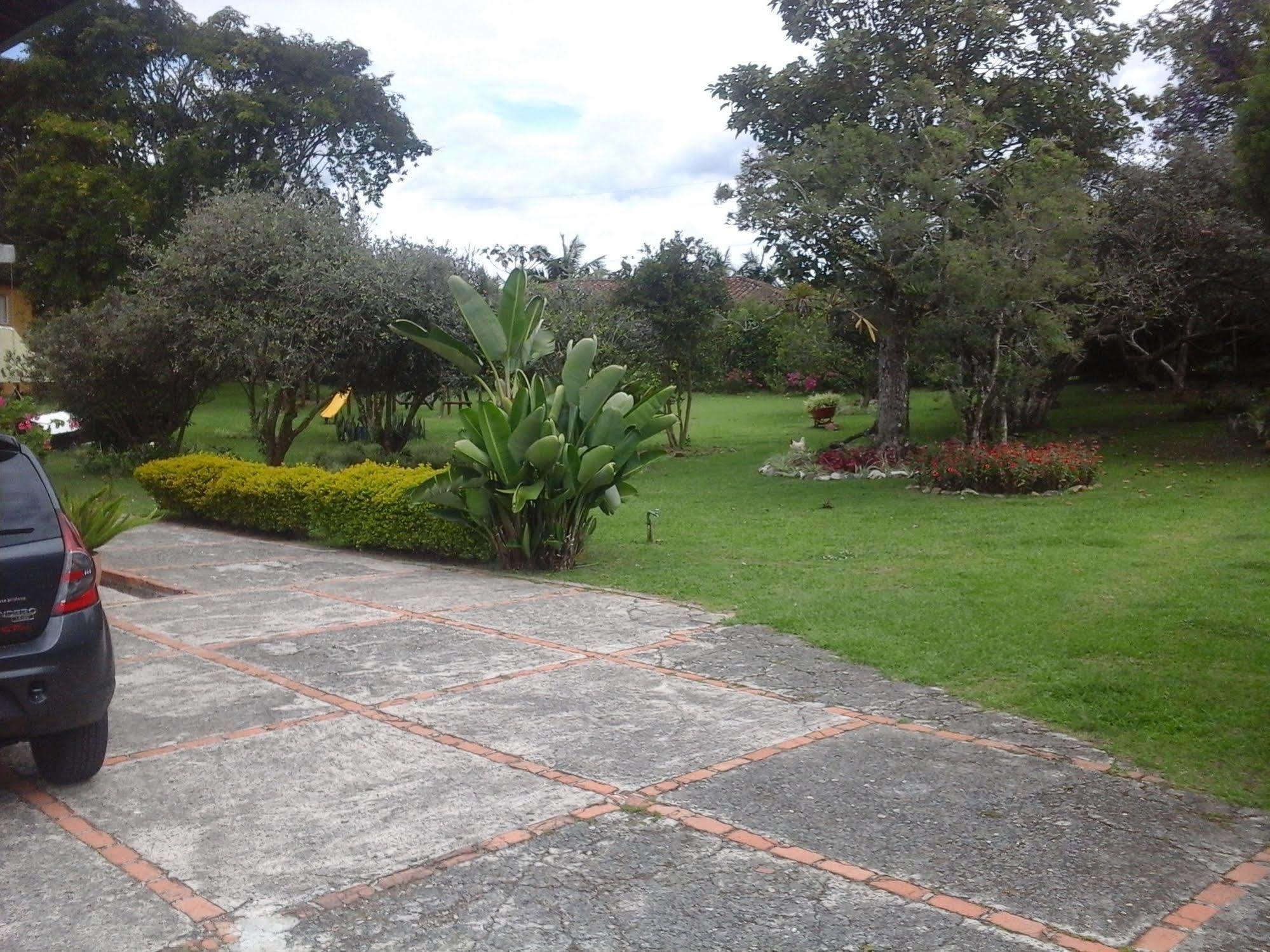 Finca Hotel La Ponderosa Rionegro Exterior foto
